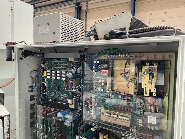 Mikron - vce750 - verticale machinecentra - afbeelding 4 van  14