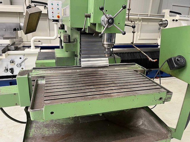 Mikron - wf31dcm - cnc freesmachine - afbeelding 2 van  3