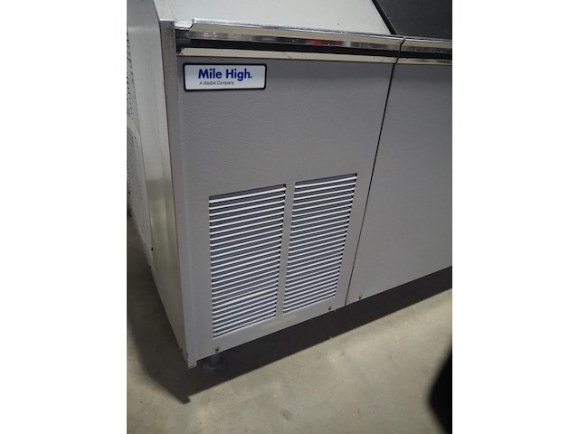 Mile high equipment - afbeelding 6 van  8