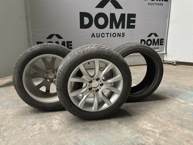 Milestone autobanden (3x) - afbeelding 1 van  4