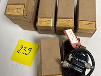 Militaria 6 x engelse connectors cable - afbeelding 1 van  4