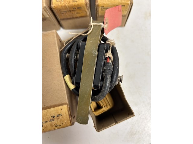 Militaria 6 x engelse connectors cable - afbeelding 3 van  4