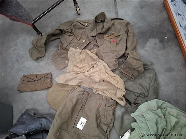 Militaria - afbeelding 2 van  6
