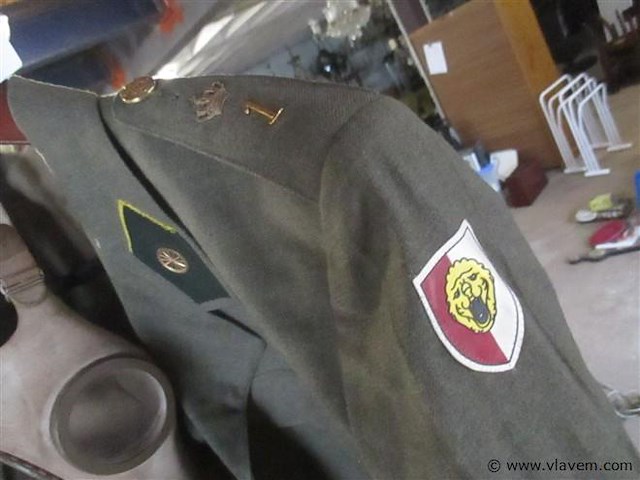 Militaria - afbeelding 2 van  3