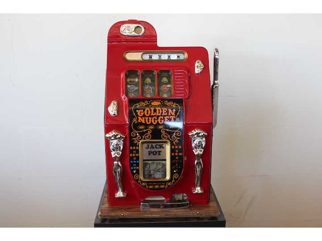 Mills - golden nugget - speelautomaat - afbeelding 1 van  7