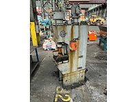 Mills hydraulische ponsmachine - afbeelding 2 van  2