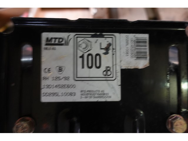 Milsco zitting voor grasmaaier, gocart…. - afbeelding 2 van  2