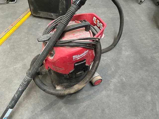 Milwaukee - as300elcp - stofzuiger - afbeelding 1 van  5