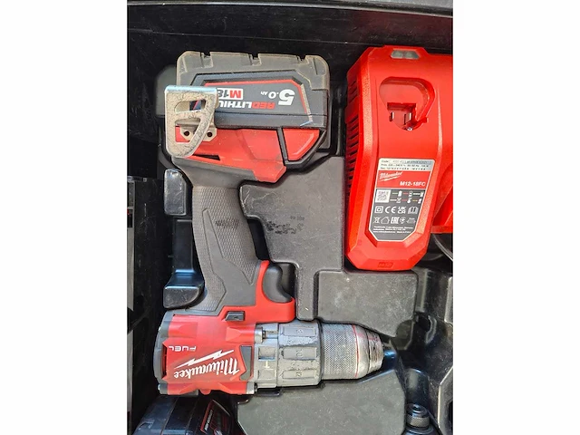Milwaukee - hamerboor - milwaukee m18 brandstof – fpd2 hamerboor/driver kit + fid2 slagschroevende - afbeelding 3 van  6