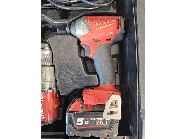 Milwaukee - hamerboor - milwaukee m18 brandstof – fpd2 hamerboor/driver kit + fid2 slagschroevende - afbeelding 4 van  6