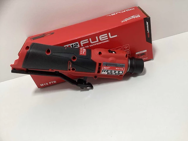 Milwaukee accu bandenbuffer m12 ftb-0 - afbeelding 10 van  15