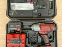 Milwaukee accu slagmoersleutel