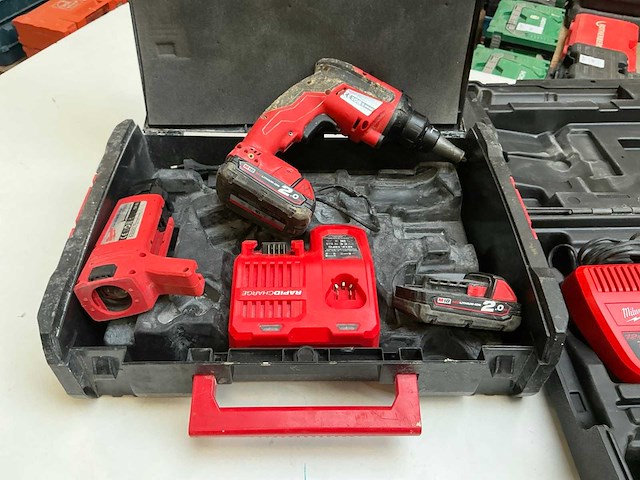 Milwaukee accugereedschap (2x) - afbeelding 4 van  8