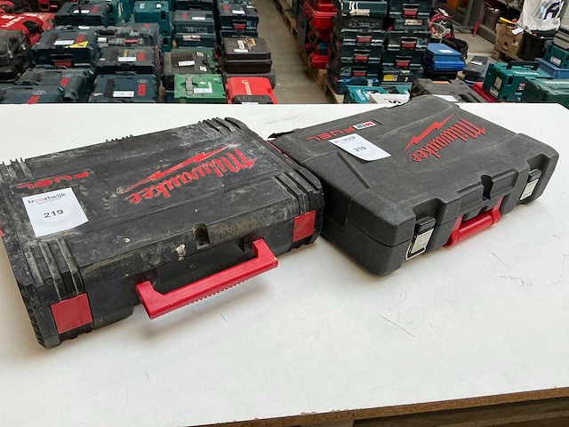 Milwaukee accugereedschap (2x) - afbeelding 8 van  8