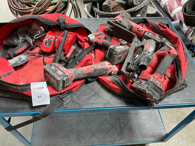 Milwaukee accugereedschappen (4x) - afbeelding 1 van  11