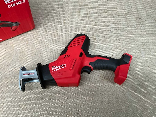 Milwaukee c18 hz accu reciprozaag - afbeelding 1 van  3
