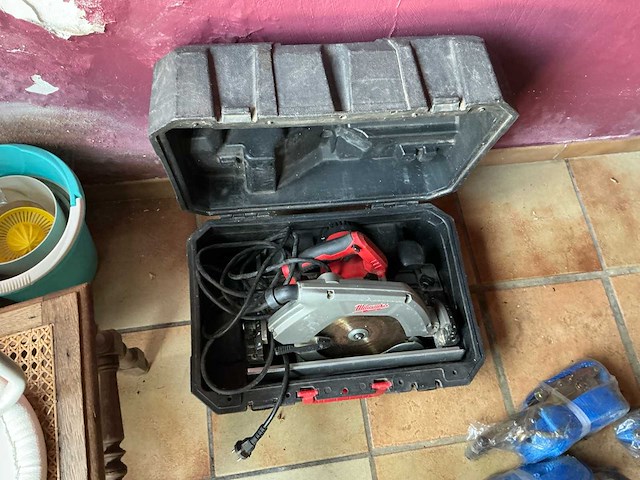Milwaukee cs 85 cbe cirkelzaagmachine - afbeelding 1 van  6