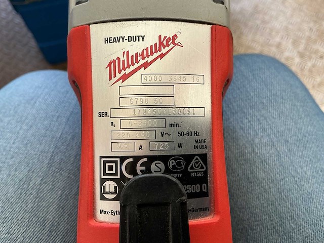 Milwaukee decoupeerzaag + gyproc schroefmachine (2x) - afbeelding 3 van  3