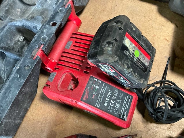 Milwaukee gereedschappen (4x) - afbeelding 3 van  12