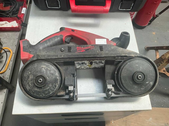 Milwaukee hd 18 bs bandzaagmachine - afbeelding 3 van  8
