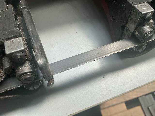Milwaukee hd 18 bs bandzaagmachine - afbeelding 6 van  8