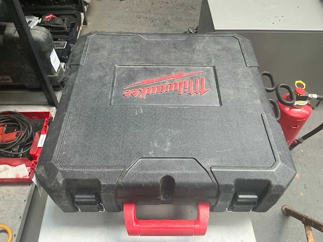 Milwaukee hd 18 bs bandzaagmachine - afbeelding 7 van  8