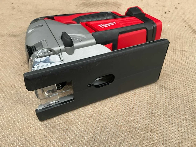 Milwaukee hd18 js decoupeerzaag - afbeelding 2 van  4