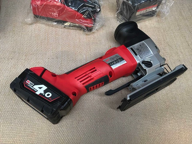 Milwaukee hd18 jsb accu decoupeerzaag - afbeelding 2 van  6