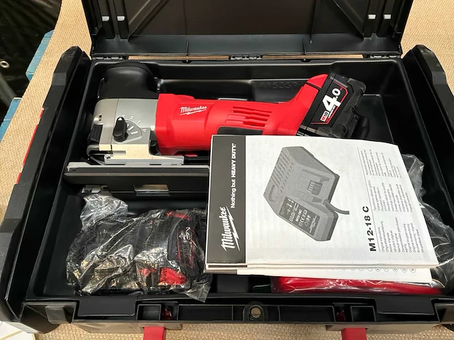 Milwaukee hd18 jsb accu decoupeerzaag - afbeelding 4 van  6