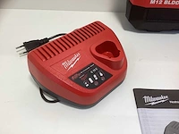 Milwaukee m12 blddrc-202c accu schroefboormachine 12v 2.0ah in koffer - afbeelding 6 van  8