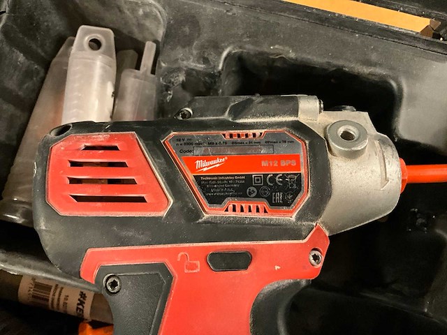 Milwaukee m12 bps schuur- en polijstmachines - afbeelding 6 van  11