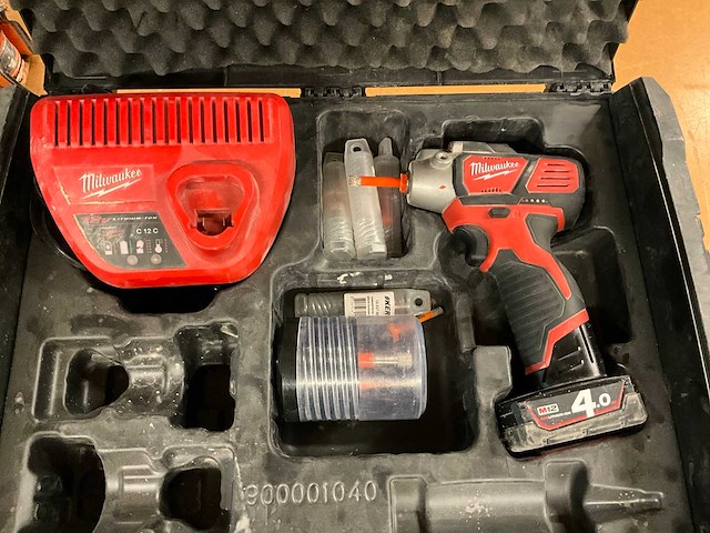 Milwaukee m12 bps schuur- en polijstmachines - afbeelding 1 van  11