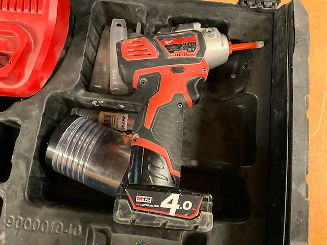 Milwaukee m12 bps schuur- en polijstmachines - afbeelding 5 van  11