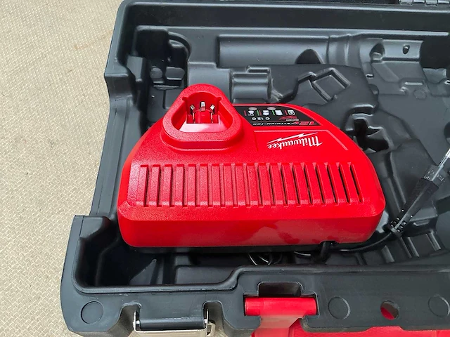 Milwaukee m12 ciw 12 slagmoersleutel - afbeelding 4 van  6