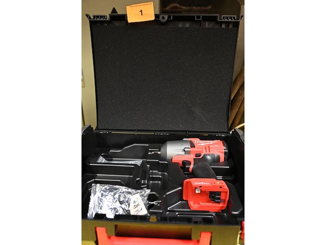 Milwaukee m18 accu slagmoersleutel - afbeelding 2 van  3