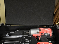 Milwaukee m18 accu slagmoersleutel - afbeelding 2 van  3