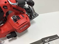 Milwaukee m18 fcs552-0 accu cirkelzaagmachine - afbeelding 12 van  15