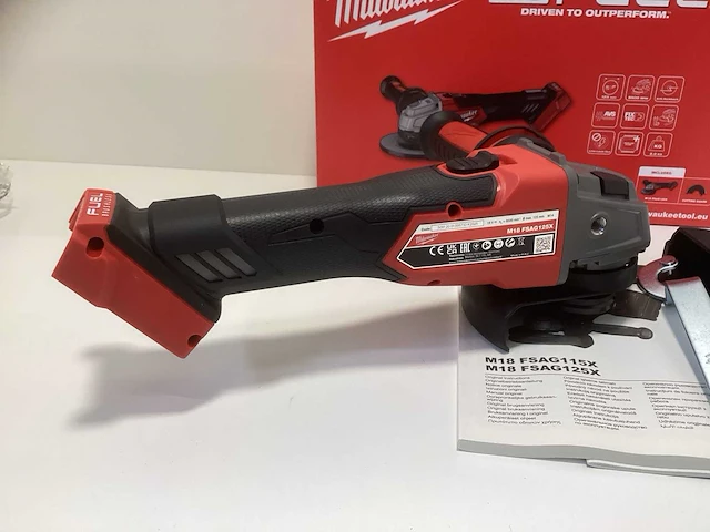 Milwaukee m18 fsag125x-0 haakse slijper 125mm 18v - afbeelding 3 van  7