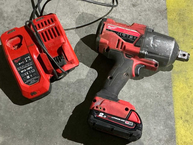 Milwaukee m18 onefhiwf34 slagmoersleutel - afbeelding 2 van  3