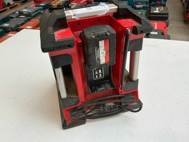 Milwaukee m18rc werfradio - afbeelding 3 van  5