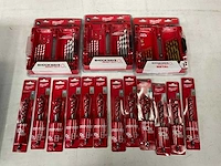 Milwaukee mix kavel boren en borensets - afbeelding 1 van  7