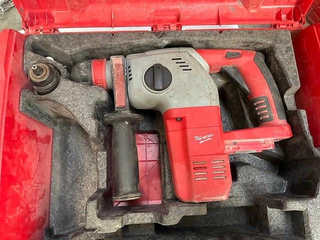 Milwaukee vh28ax klopboormachine - afbeelding 1 van  4