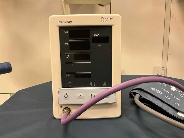 Mindray datascope duo bloeddruk/hartslagmeter - afbeelding 2 van  4
