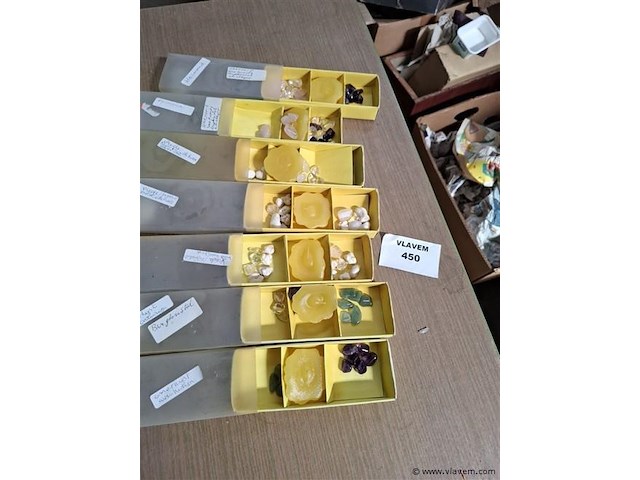 Mineralen - afbeelding 1 van  3