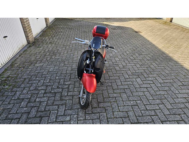Minerva - elektrische brommer - afbeelding 2 van  9