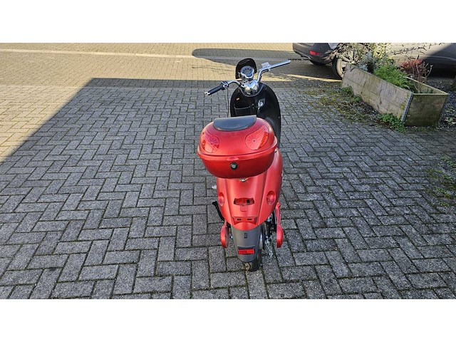 Minerva - elektrische brommer - afbeelding 6 van  9