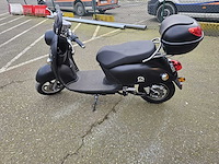 Minerva - elektrische scooter - brommer - afbeelding 1 van  1