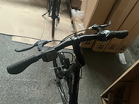 Minerva estrel comfort 28" black electrische fiets (2x) - afbeelding 2 van  8