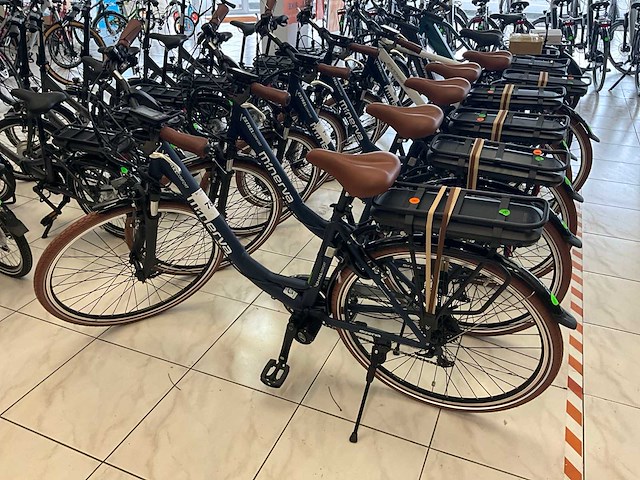 Minerva estrel comfort elektrische fiets ongebruikt (2x) - afbeelding 2 van  6