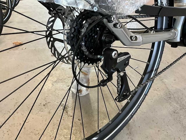 Minerva volos 28" perleffect (1x) - afbeelding 4 van  5